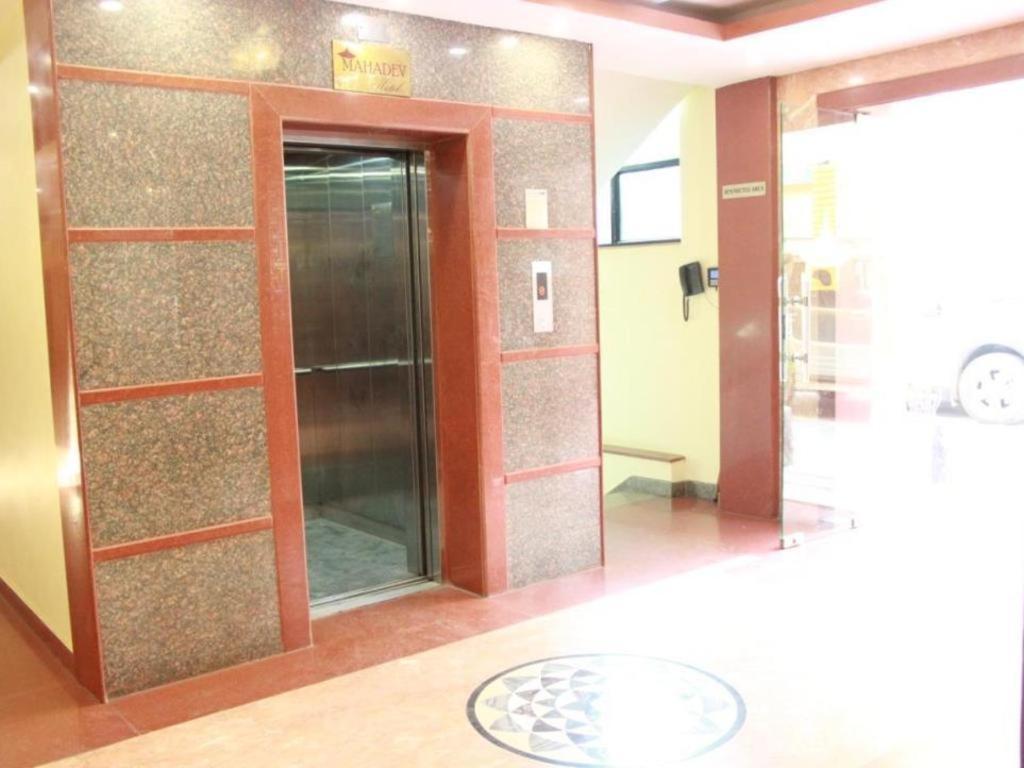 Mahadev Hotel Catmandu Exterior foto